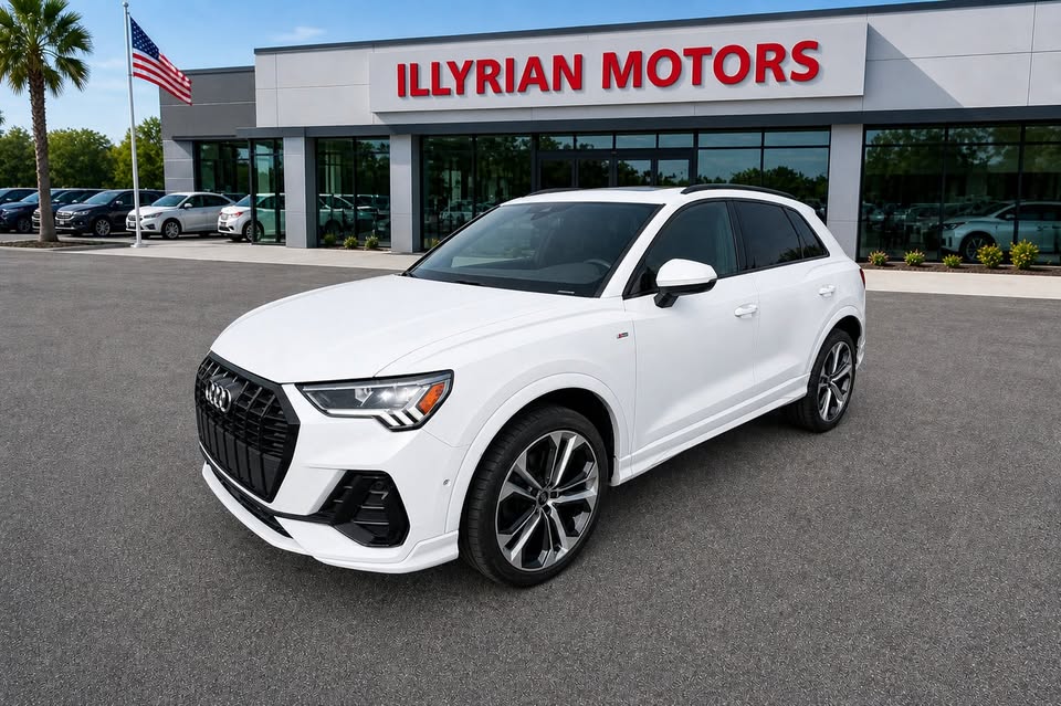 2021 Audi Q3 45 TFSI S Line Premium Plus quattro's photo
